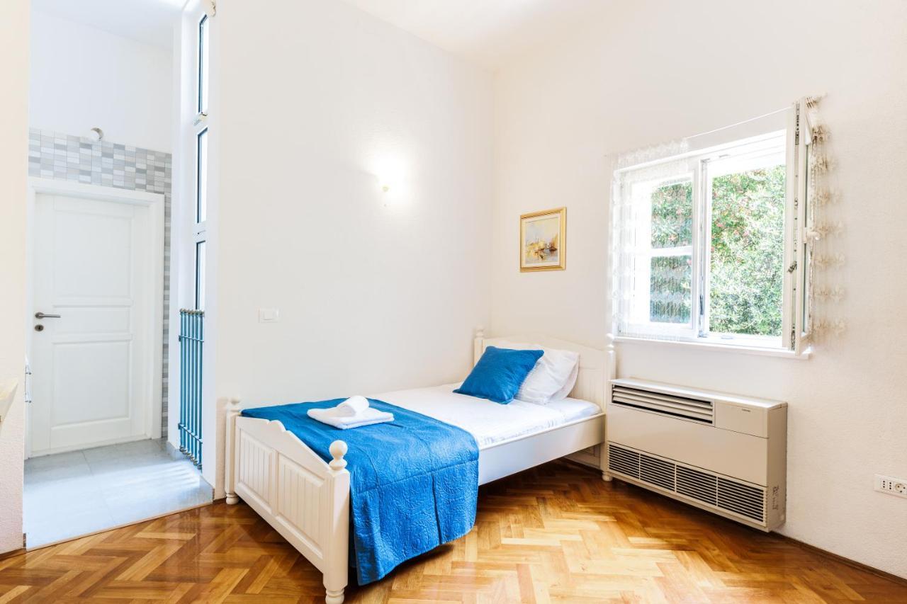 מאקרסקה Villa Atrium מראה חיצוני תמונה